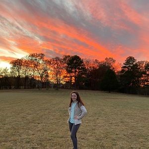 Meet your Posher, Megan